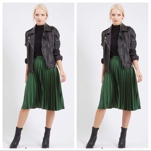 Topshop pleated skirt